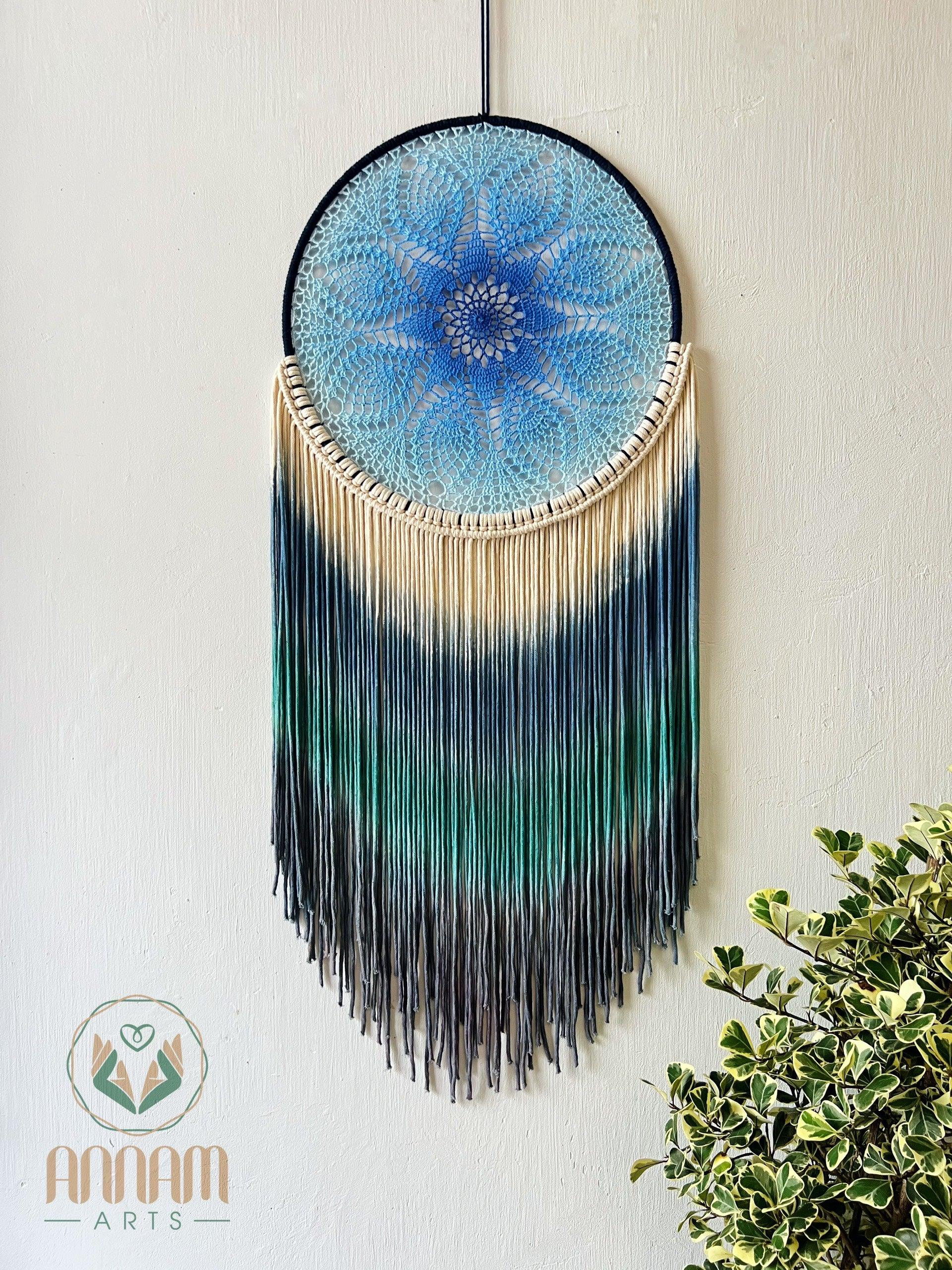 Dreamcatcher dyed green DN01