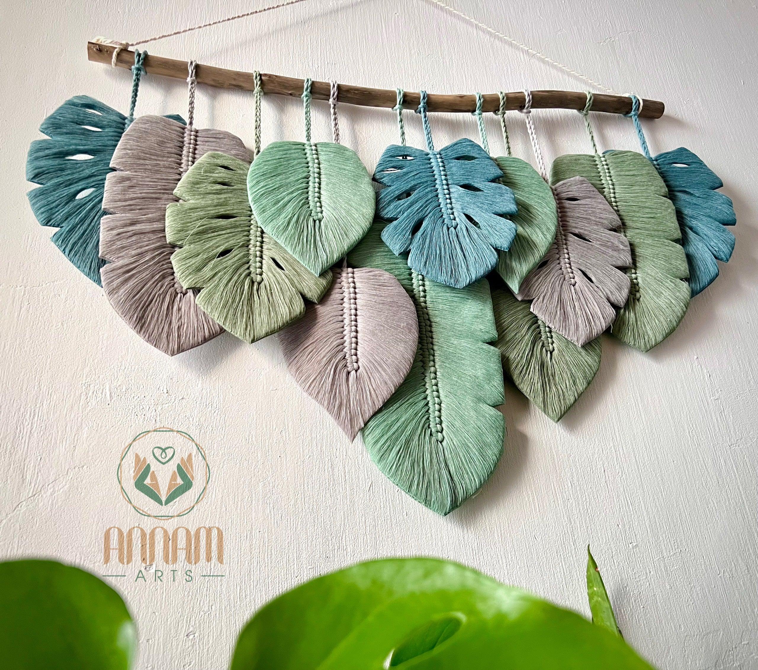 Monstera leaf wall hanging gray-green LM05