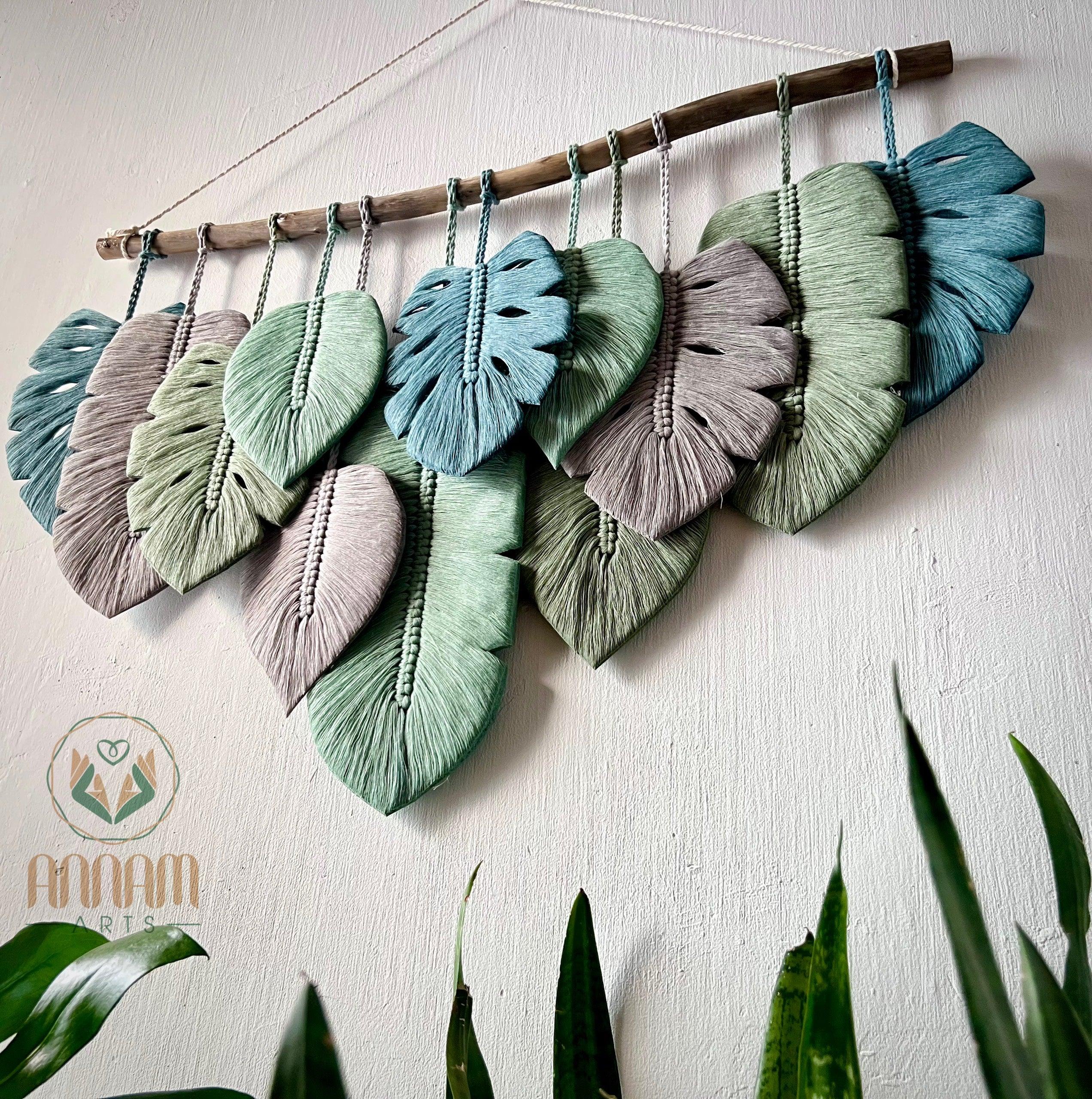 Monstera leaf wall hanging gray-green LM05