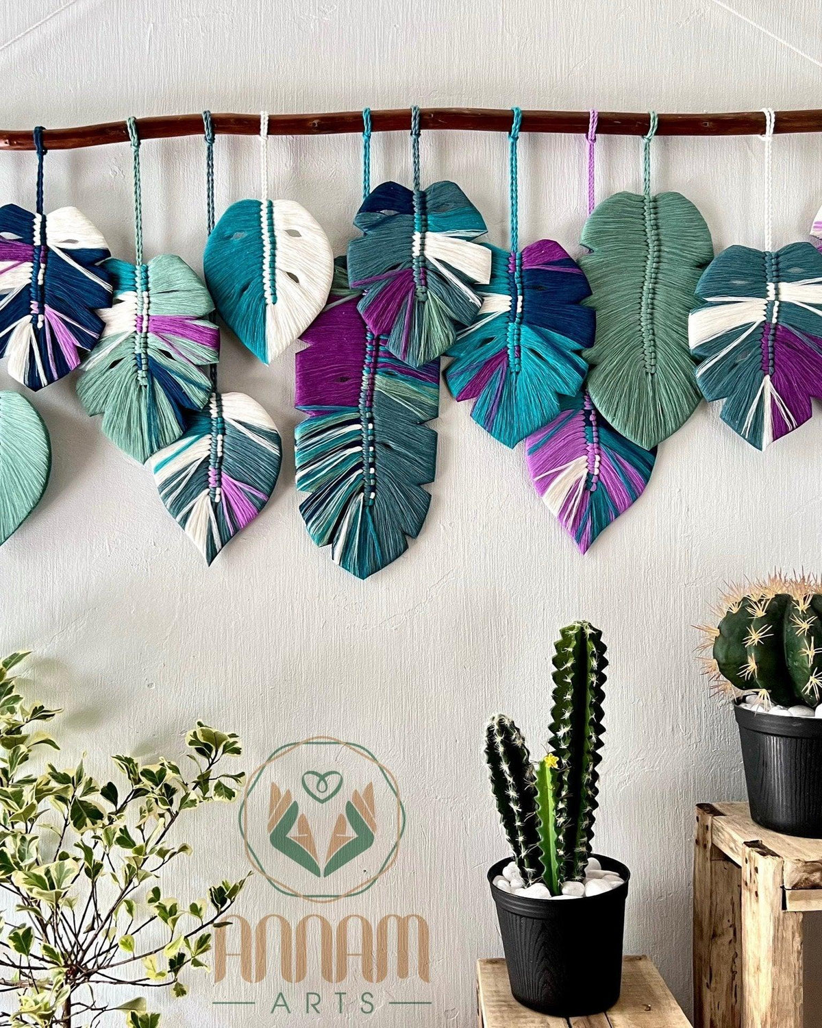 Green and purple monstera macrame leaf wall hanging LM03