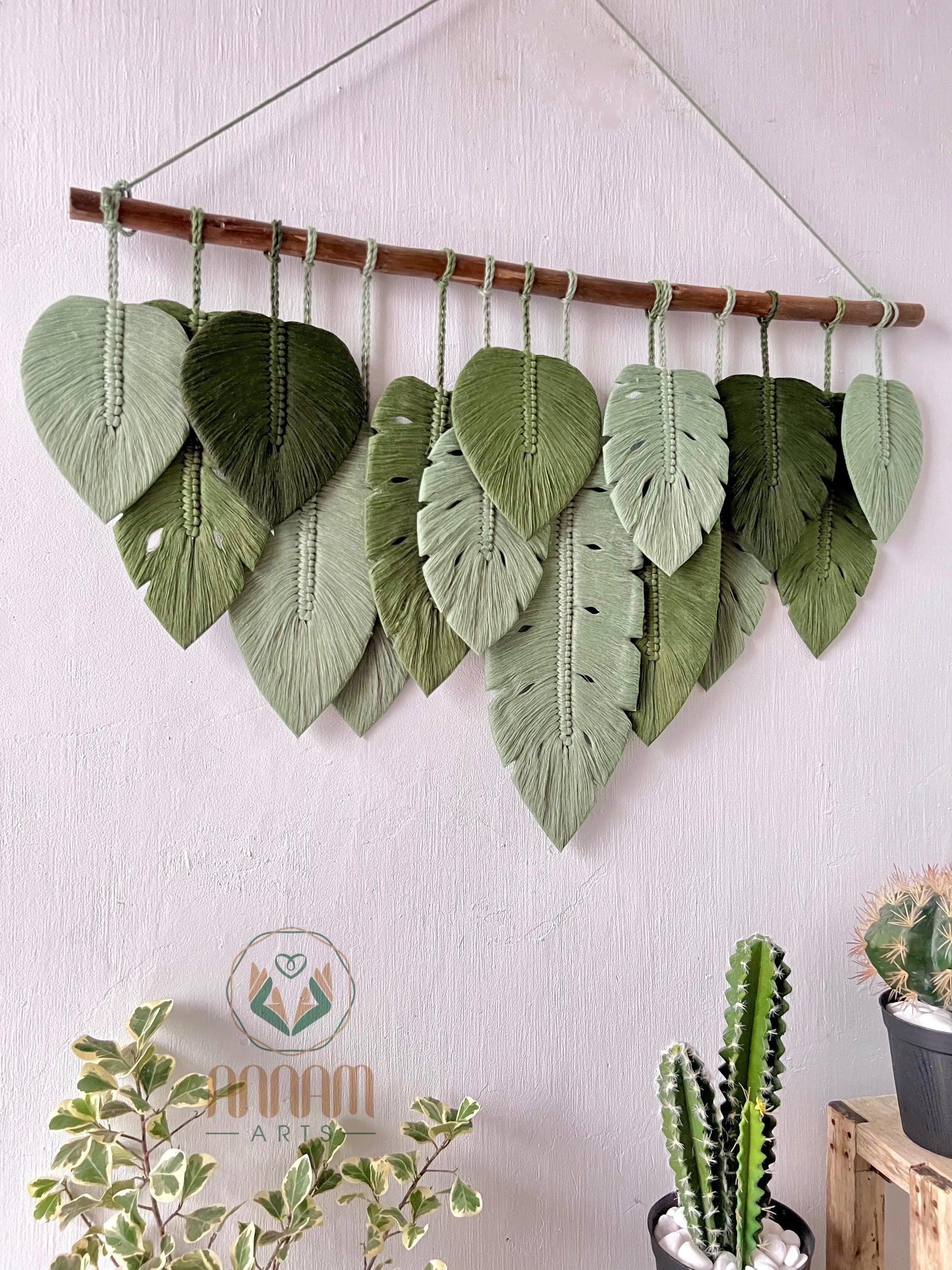 Macrame leaf home decoration Art LM04