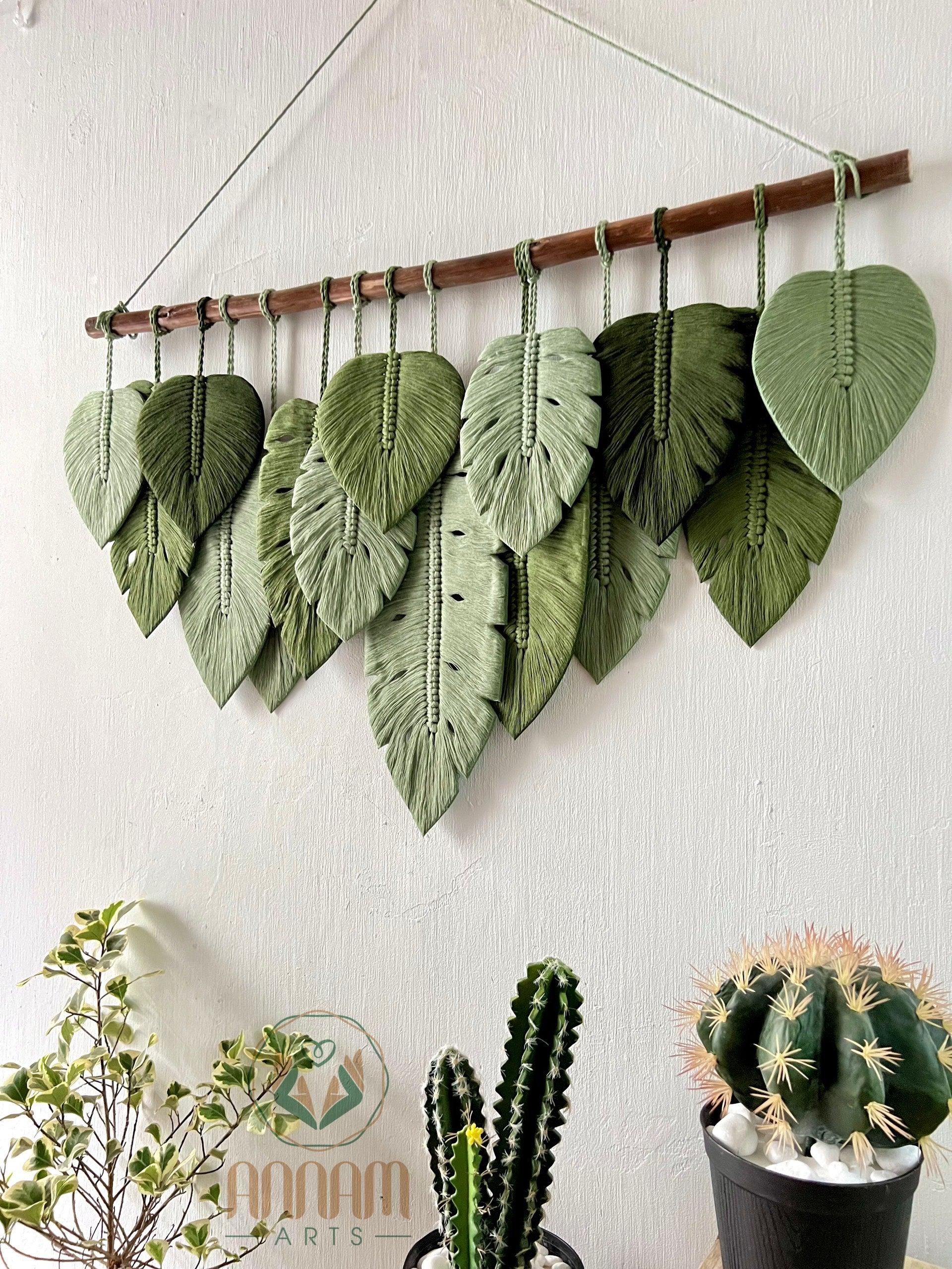 Macrame leaf home decoration Art LM04