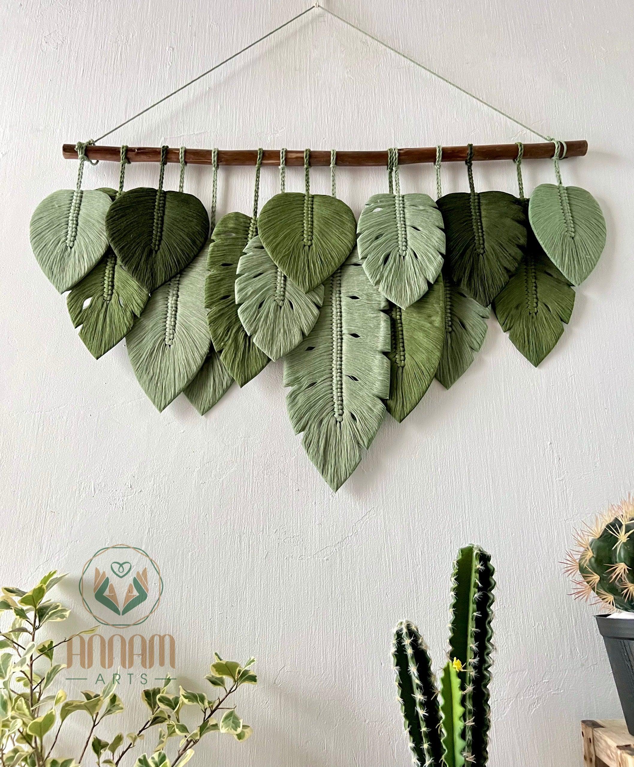 Macrame leaf home decoration Art LM04