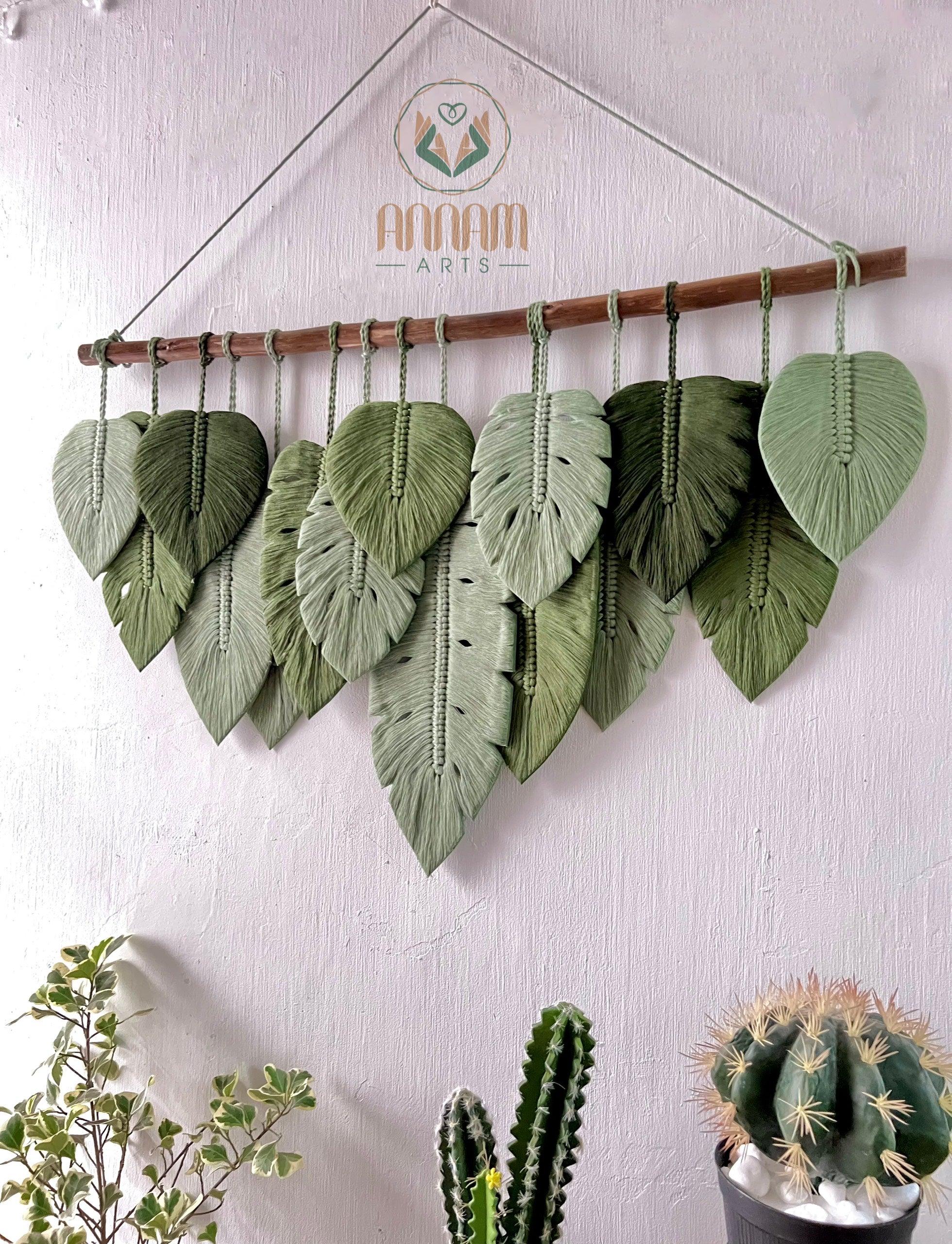 Macrame leaf home decoration Art LM04