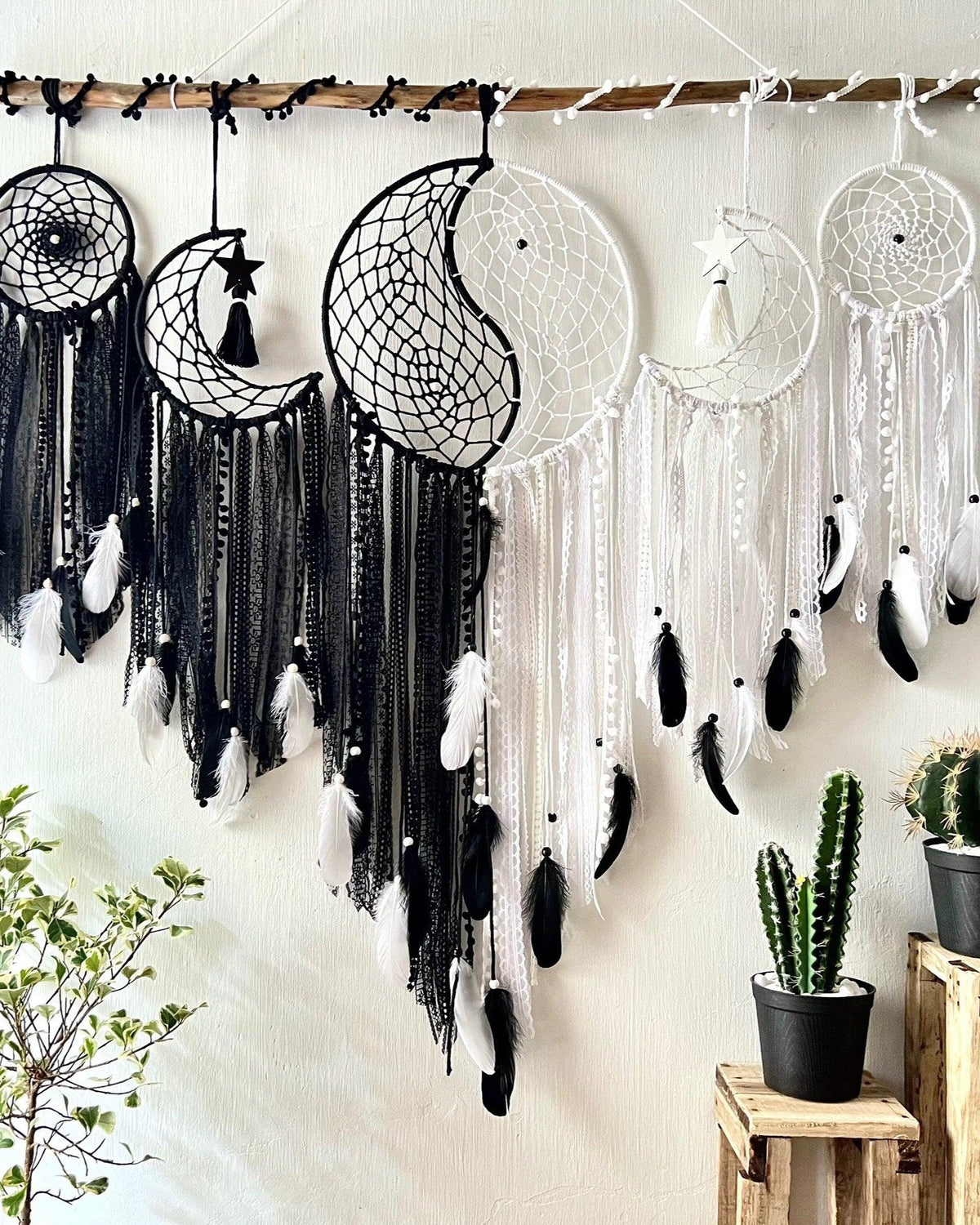 Large wall-mounted yin-yang dreamcatcher set SD11