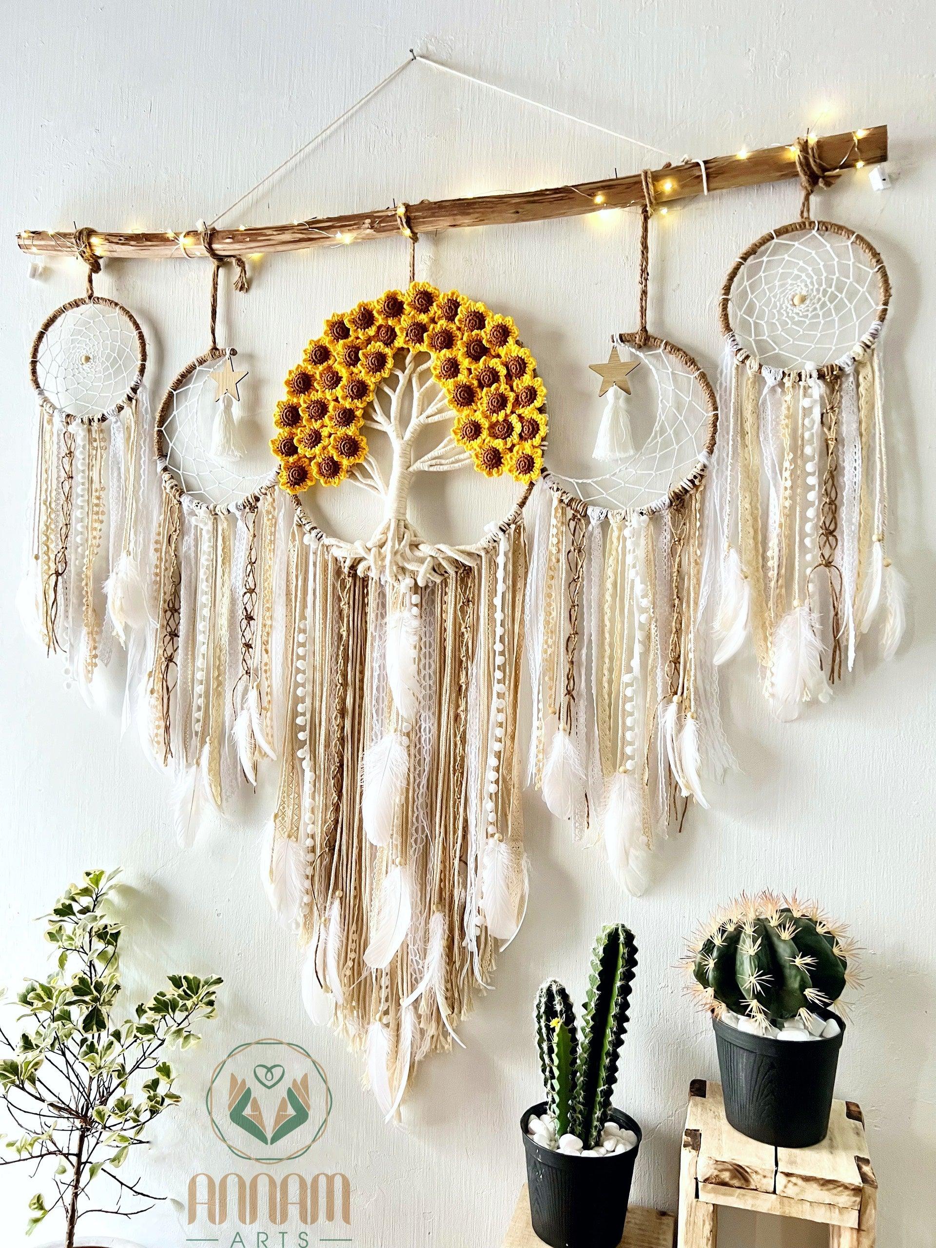 Large sun, moon and star dreamcatcher set SD12