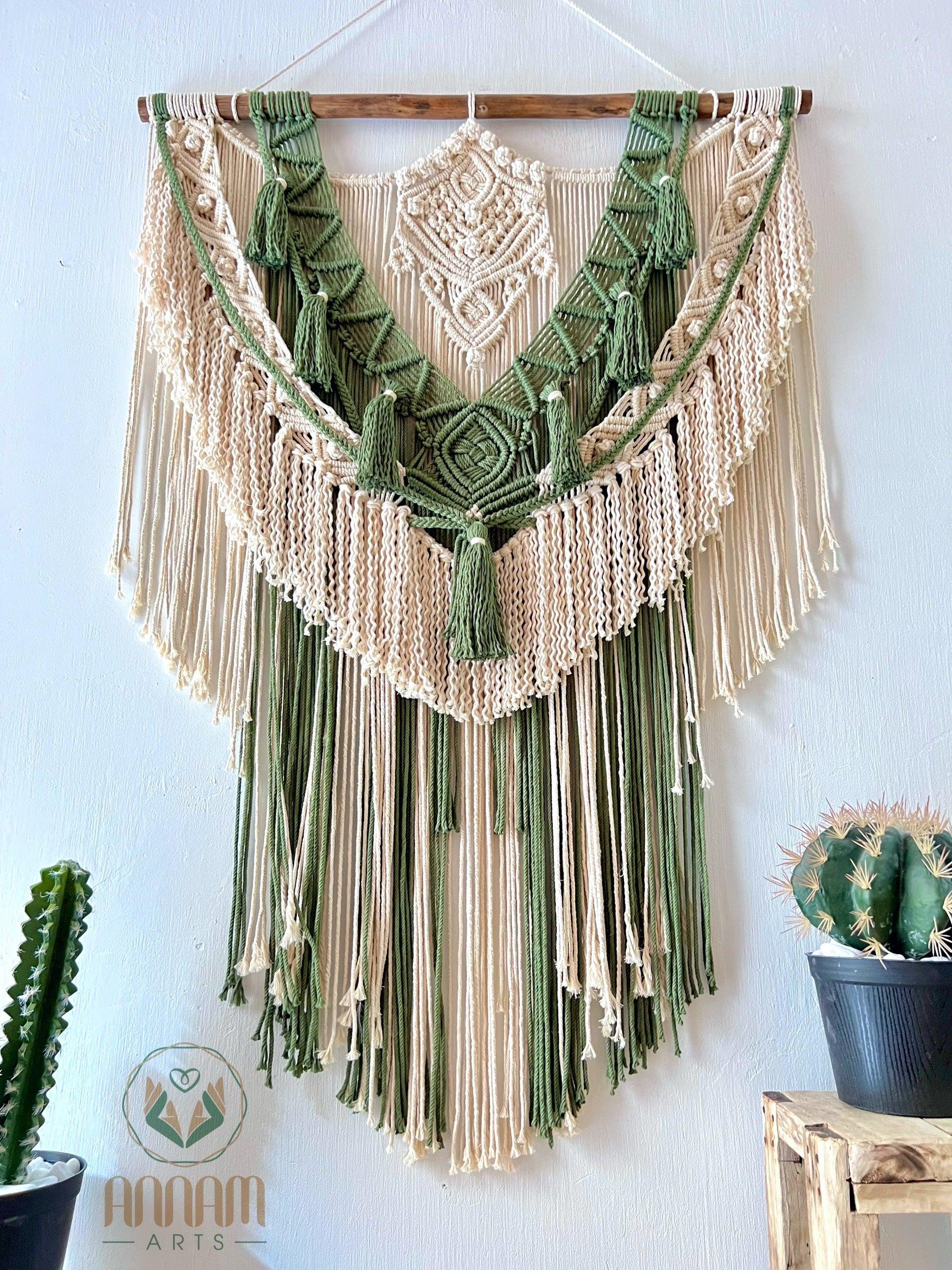 Large macrame green wall hanging MCR02