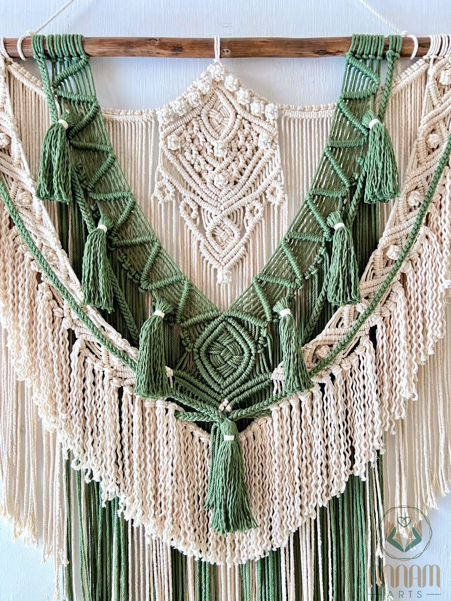 Large macrame green wall hanging MCR02